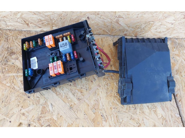 Pojistková skříňka 1K0937125 Audi A3 S3 A3 Sportback 8P 2009