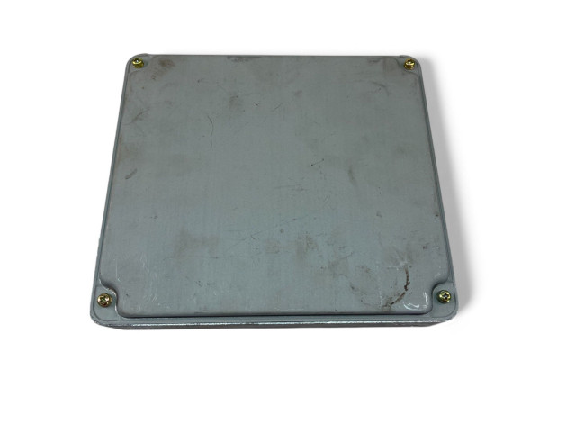 Řídící jednotka 8966105690 Toyota Avensis T250 2004