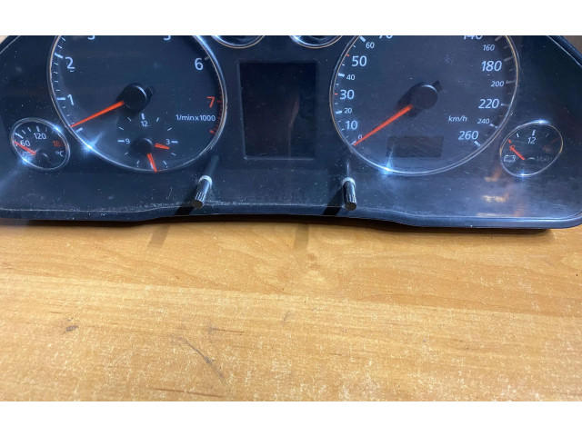 Панель приборов 4B0919880H, 110008890002 Audi A6 S6 C5 4B