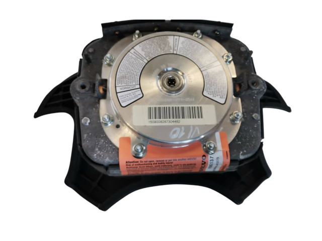 Подушка безопасности водителя 9206137   Volvo S70  V70  V70 XC