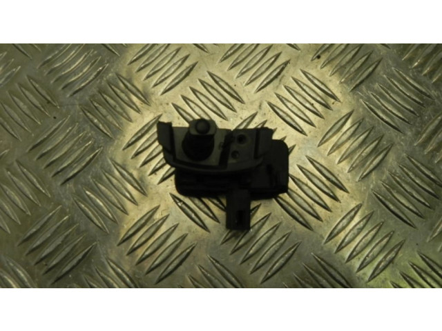 Электрический замок крышки