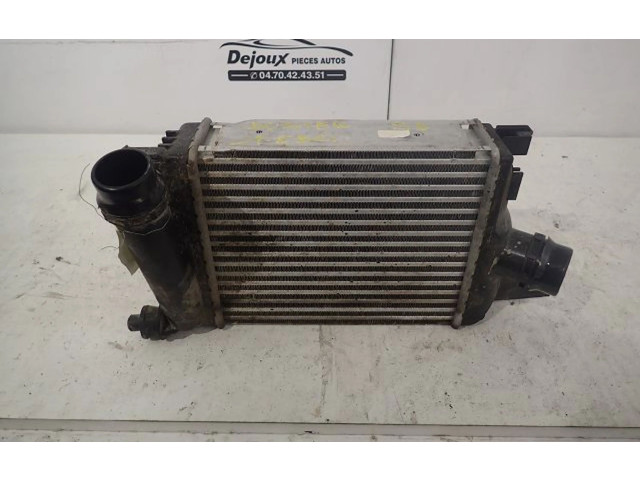 Интеркулер 144967634R Dacia Duster