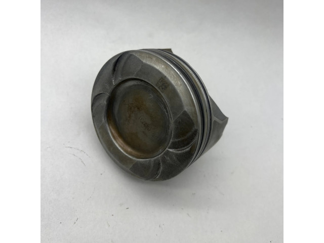  Поршень  A2780302317  Mercedes-Benz GL X166 для бензинового двигателя 4.7