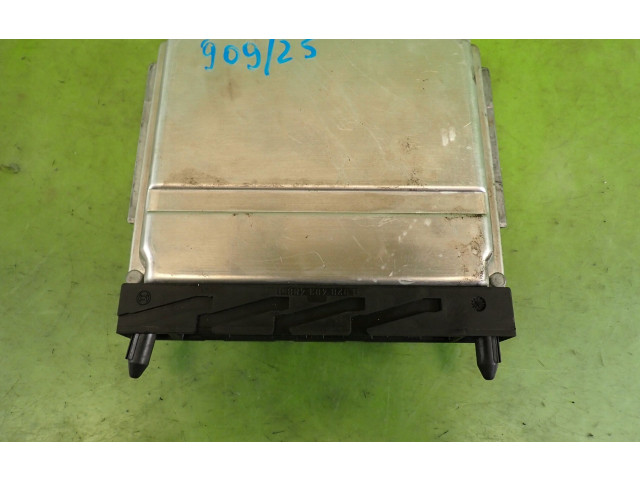 Блок управления двигателем Блок управления 0261207712 Volvo V70