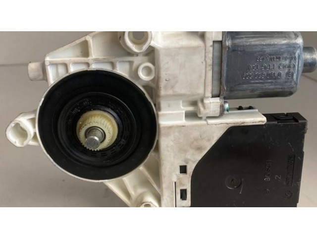 Передний двигатель механизма для подъема окон