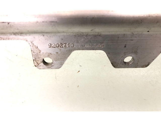 Топливная рампа 9202710, 1341146 Volvo S60 для двигателя B5234T3