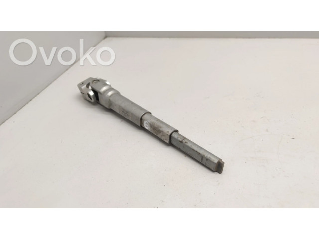 Крестовидная связь оси рулевого колеса