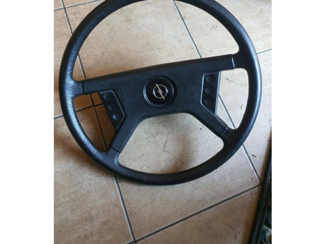 Volant Opel Monza A2 1984 670285