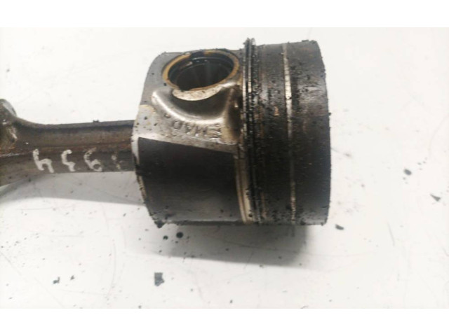  Поршень с шатуном    Volkswagen Golf Plus  