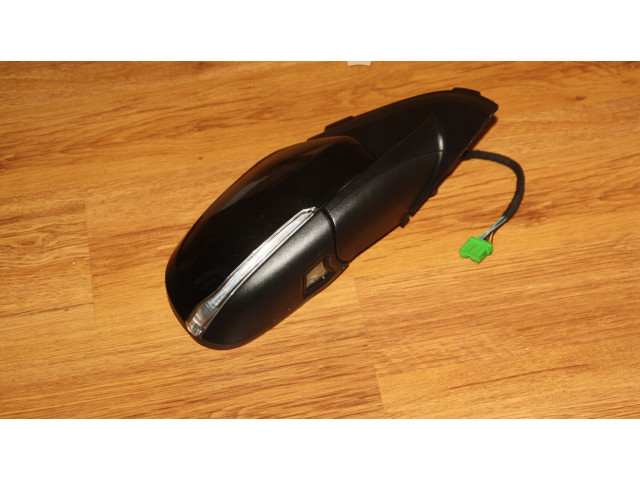 Зеркало электрическое Volvo C30 2010 - 2013 года