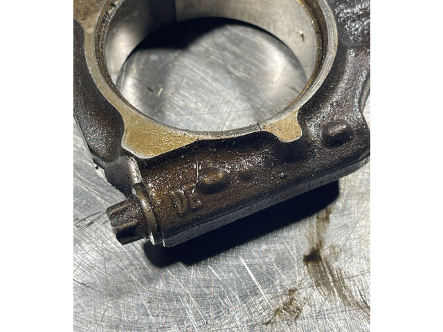 Шатун BKD Axx Audi A3 S3 A3 Sportback 8P