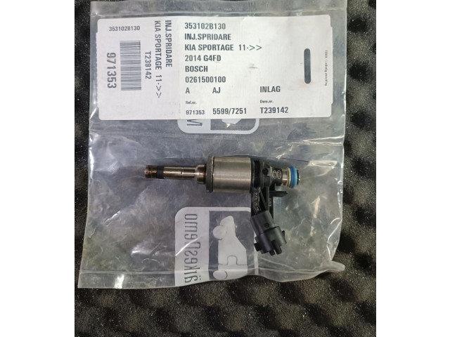 Vstřikovač 353102B130 KIA Soul