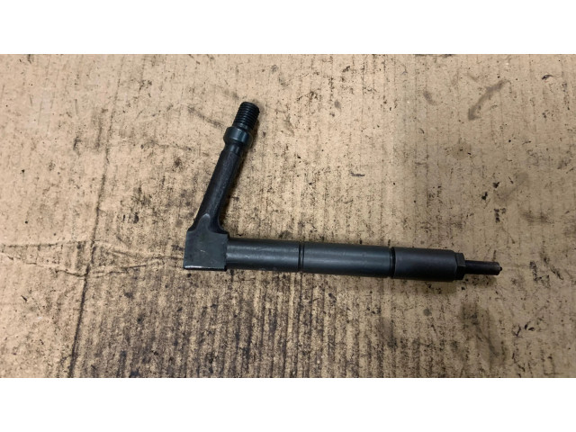 Vstřikovač 484100 Nissan King Cab, Navara pro naftový motor 2.5