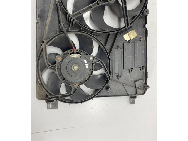 Электрический вентилятор радиаторов 8240547 Volvo S60