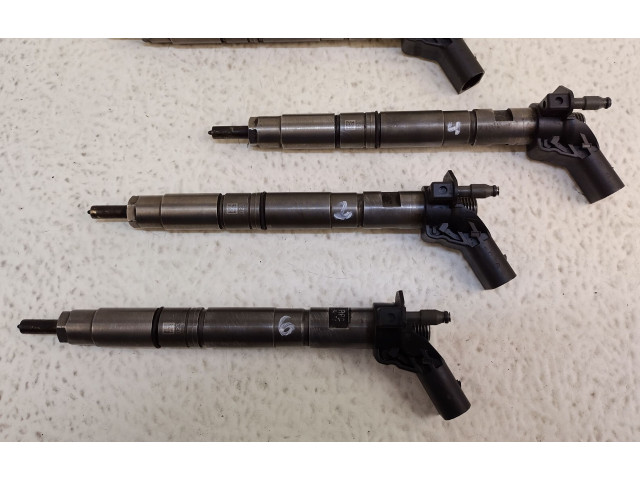 Vstřikovač 059130277AR   Audi Q7 4L    CAS 