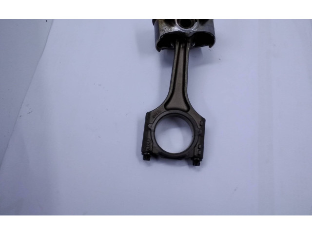 Píst 06LN, DAY 047052 Audi Q5 SQ5 pro benzínový motor 2.0 DAY