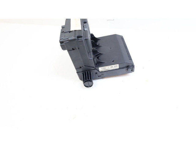 Блок управления 30728542 Volvo V70