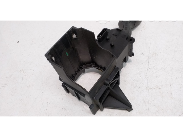 Ручка поворотов/ фонарей