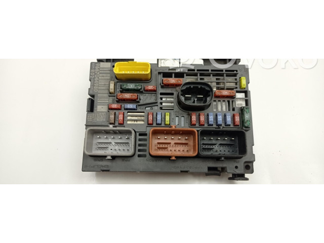 Pojistková skříňka 9667044980 Citroen Berlingo