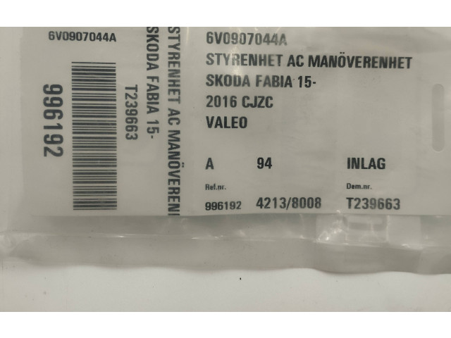 Блок управления климат-контролем 6V0907044A, SK261510211A   Skoda Fabia Mk3 (NJ)