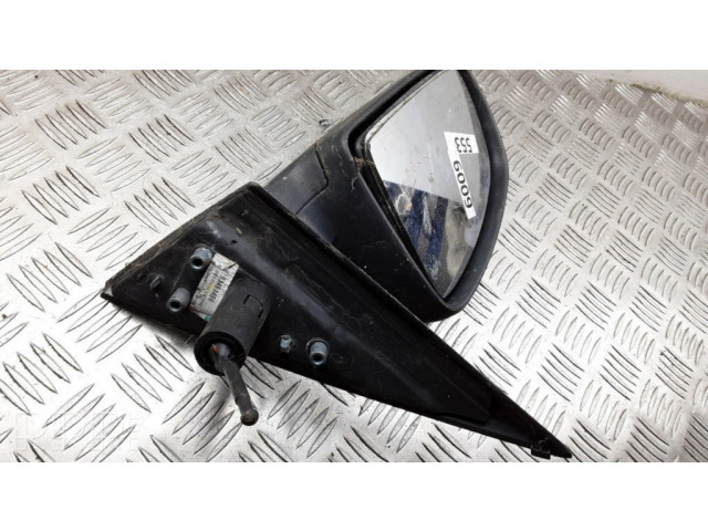 Задний фонарь левый 193494496, E9014176 Opel Meriva A 2003-2010 года