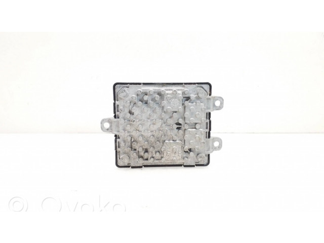 Блок фонаря / (блок «хenon»)