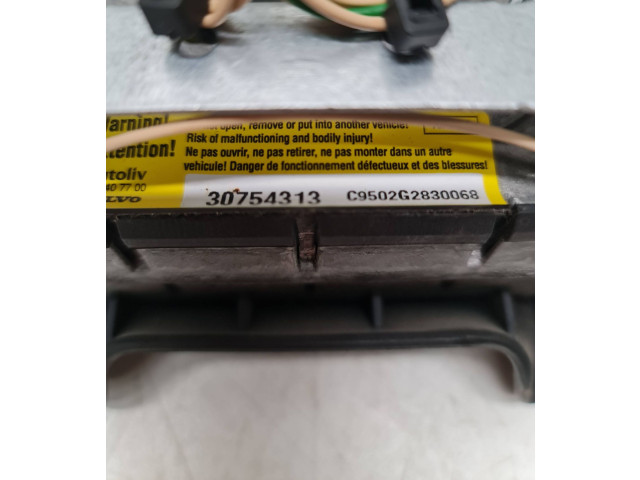 Подушка безопасности водителя 30754313, 8968752086V   Volvo V70