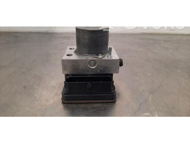 Блок АБС 6700352860 Maserati Levante 2017 - года