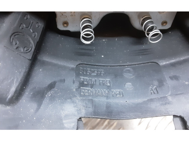 Руль Volkswagen Touran I  2003-2010 года 3052595      