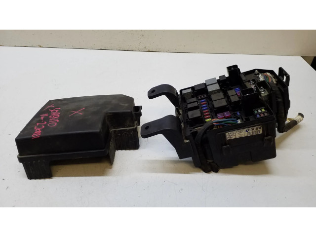 Блок предохранителей  912802P061, 919412P030   KIA Sorento    