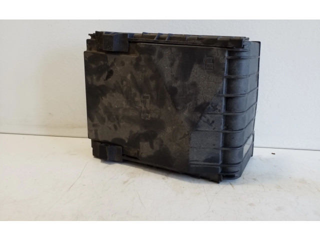 Блок предохранителей 1K0937125D, 1K0907361C Volkswagen Golf Plus