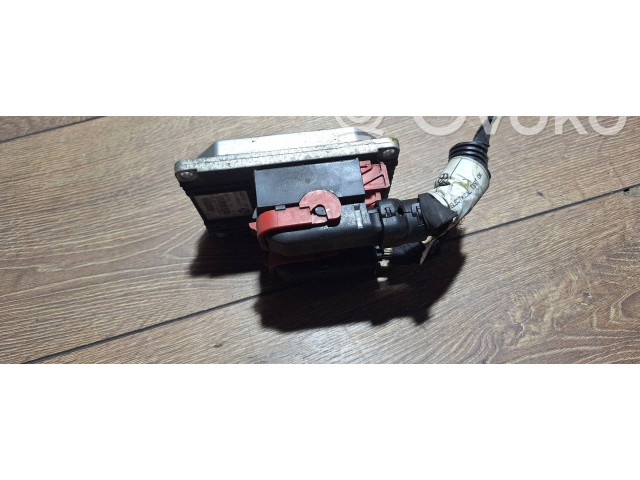 Блок управления двигателя 51847330   Fiat Punto (199)