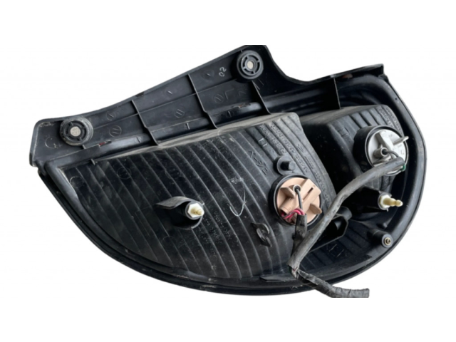 Задний фонарь левый сзади 9310101 Daihatsu Sirion