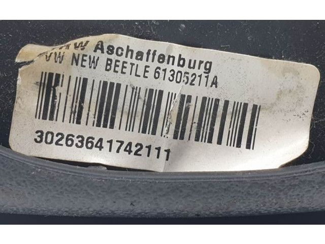 Подушка безопасности водителя 61305211A Volkswagen New Beetle