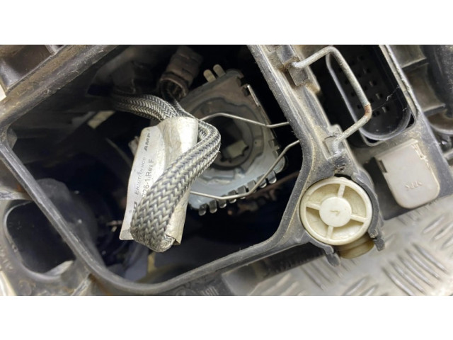 Přední světlo 69938240, 89035113 Audi A4 S4 B6 8E 8H 2002