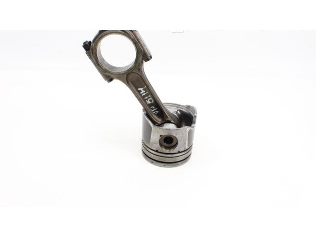 Поршень с шатуном RHY Citroen Xsara