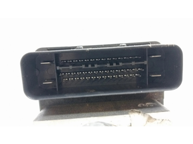 Блок АБС 1715773, 8V512C405AE Ford Fiesta 2009-2012 года