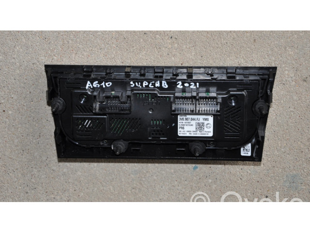Блок управления климат-контролем 3V0907044FJ   Skoda Superb B8 (3V)