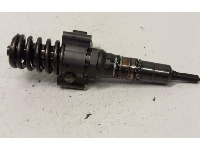 Vstřikovač 03G130073G Dodge Caliber ECD