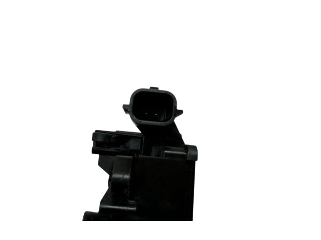 Замок багажника 905037373R, 40707205    Dacia Sandero  -  года