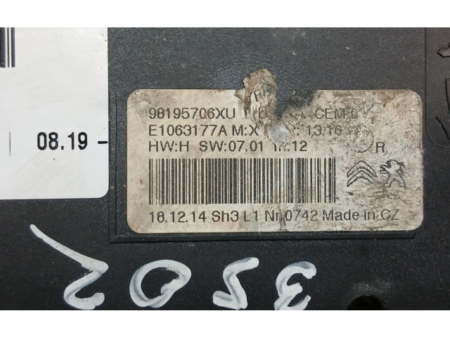 Блок управления климат-контролем 98195706XU   Peugeot 2008 I