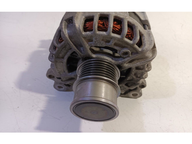 Генератор 04C903023L Skoda Fabia Mk3 (NJ)