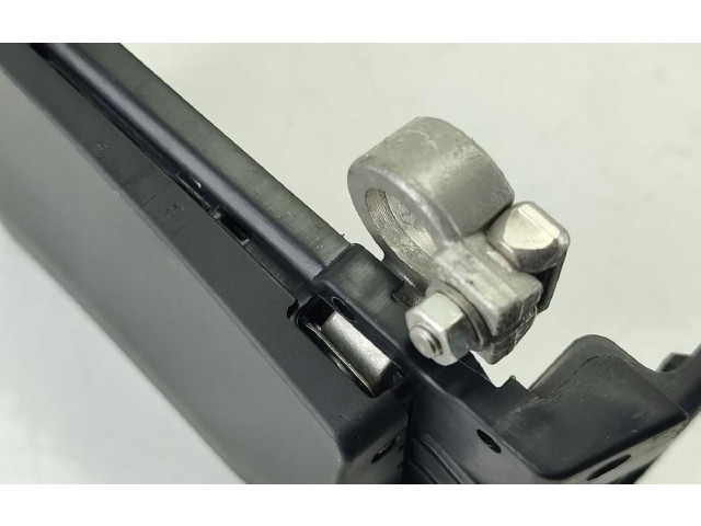 Блок предохранителей 2Q0937548D Audi A1