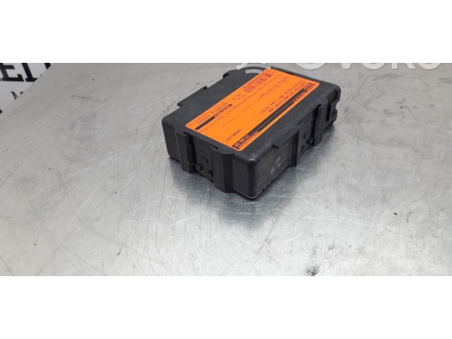 Блок управления коробкой передач 8953576010, 8953576010   Toyota Prius (XW30)