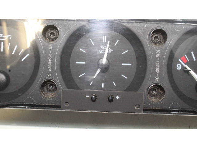 Панель приборов LJA4310AG, 96JP10841B Jaguar XK8 - XKR