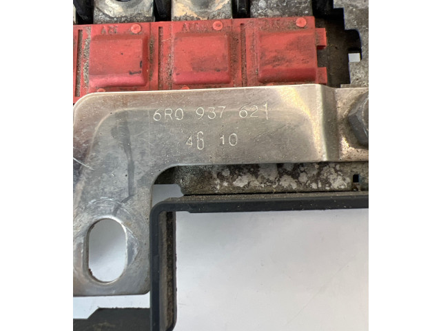 Блок предохранителей 6R0937621 Audi A1