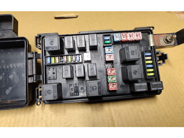 Блок предохранителей P05087269AM   Chrysler 300 - 300C    