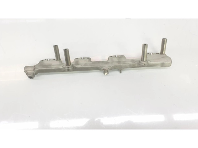 Vstřikovací lišta 13538665633, 8665633 BMW X1 F48 F49