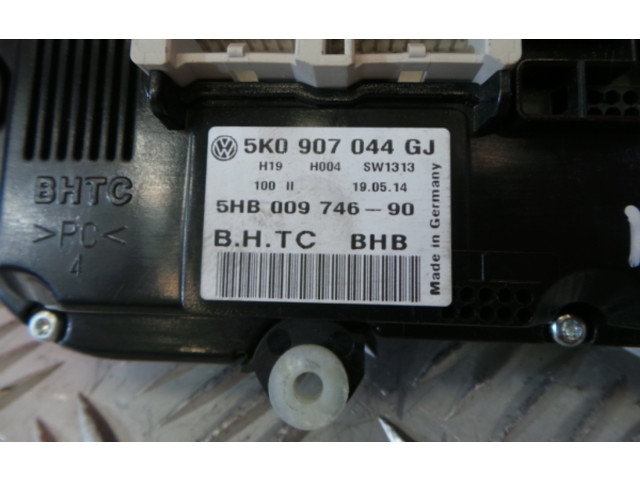 Блок управления климат-контролем 5K0907044GJ, 5HB009746-90 Volkswagen Caddy