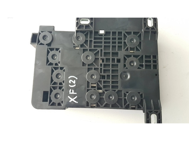 Блок предохранителей CX2314A175AB Jaguar XF X250